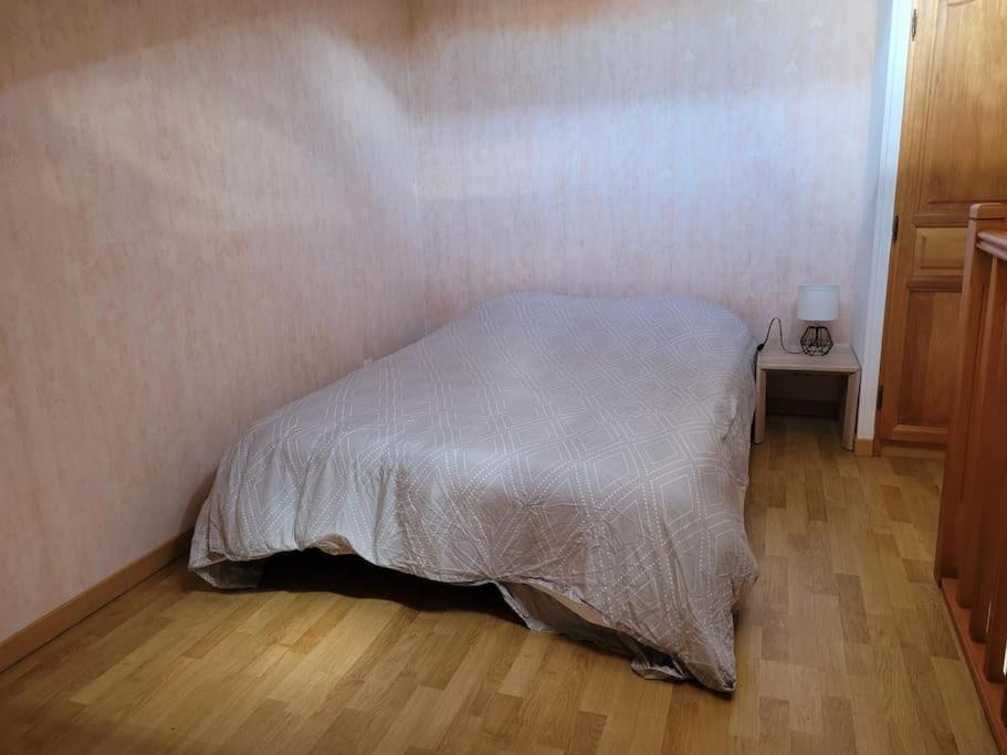 Au Calme - Maison Duplex Et Parking *